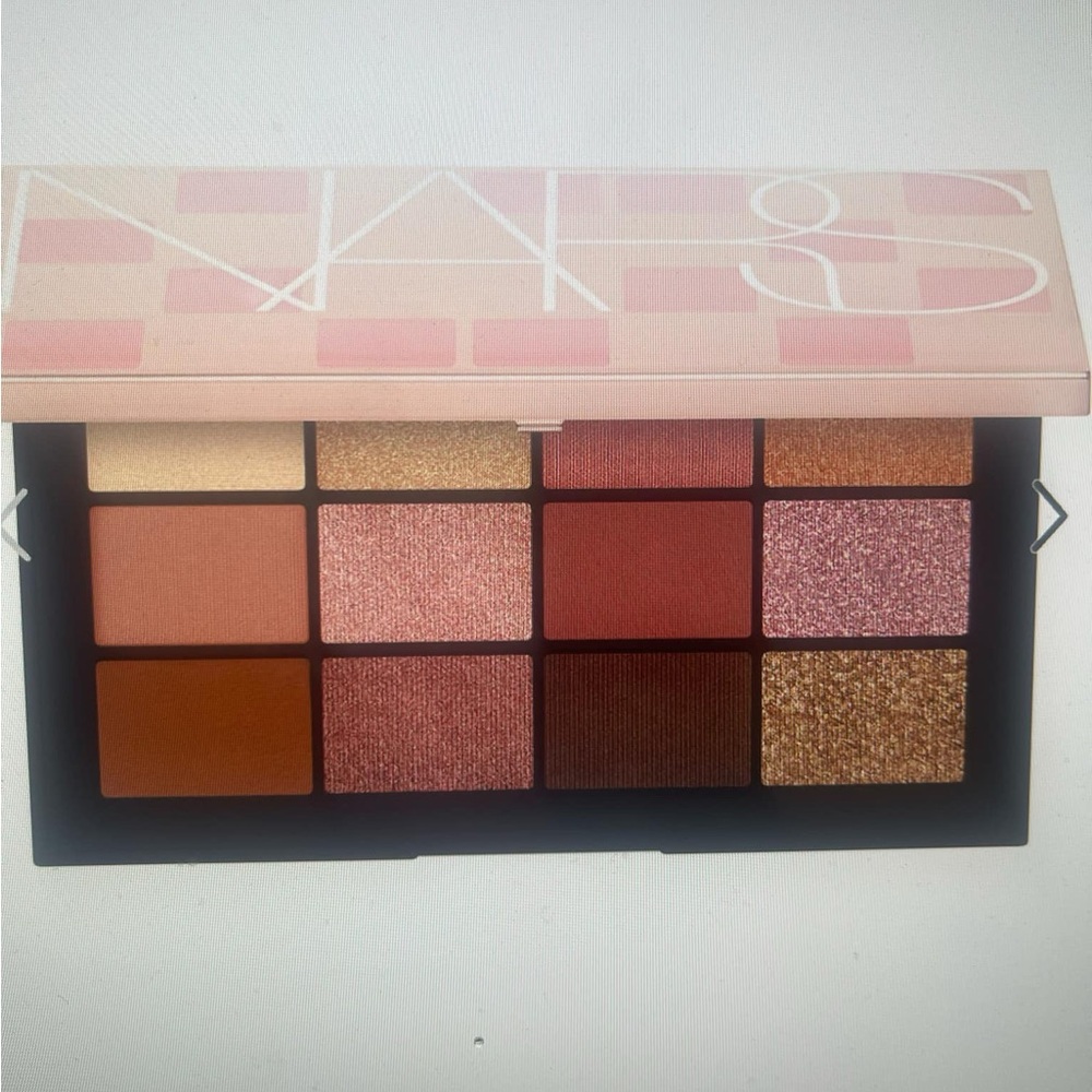 NARS Pink and Brown Eyeshadow Palette for Sophisticated Looks